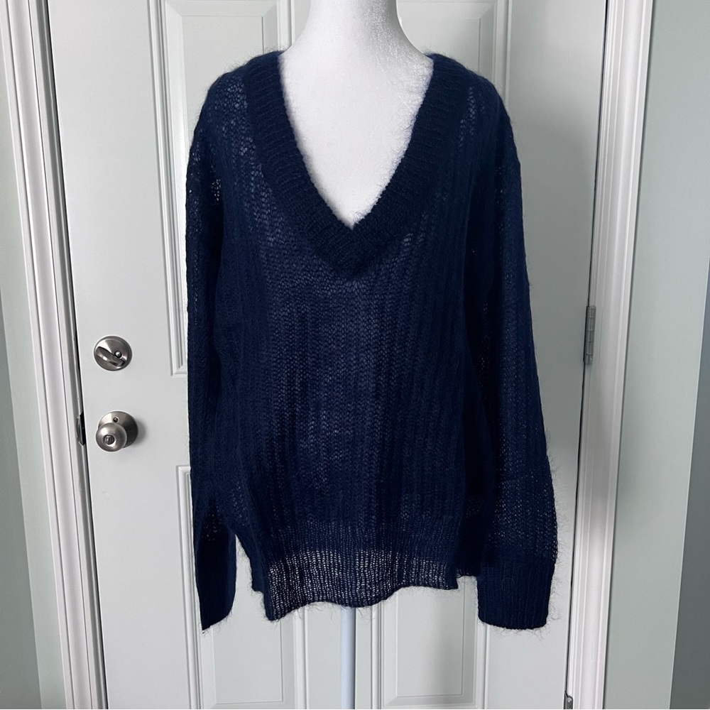 Rare Zara Woman Mohair Blend V Neck Sweater Size M NWT Navy Blue christmas gift